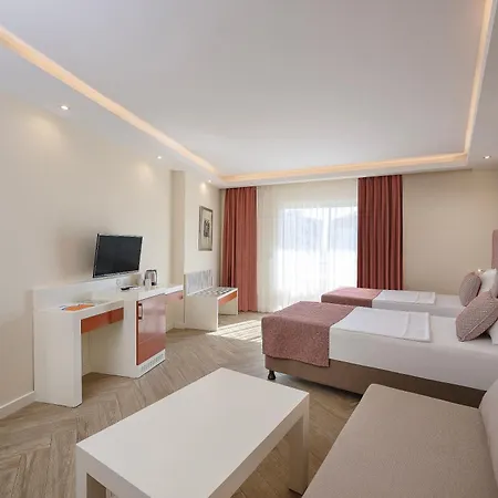 Hotel My