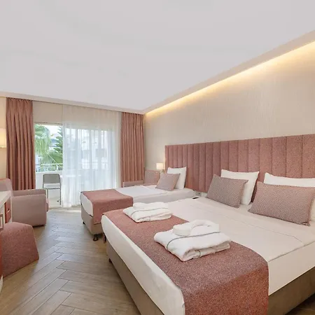 Hotel My 5*